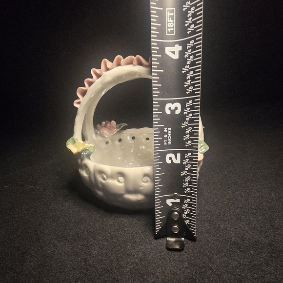 Vintage ceramic basket - Picture 2 of 11